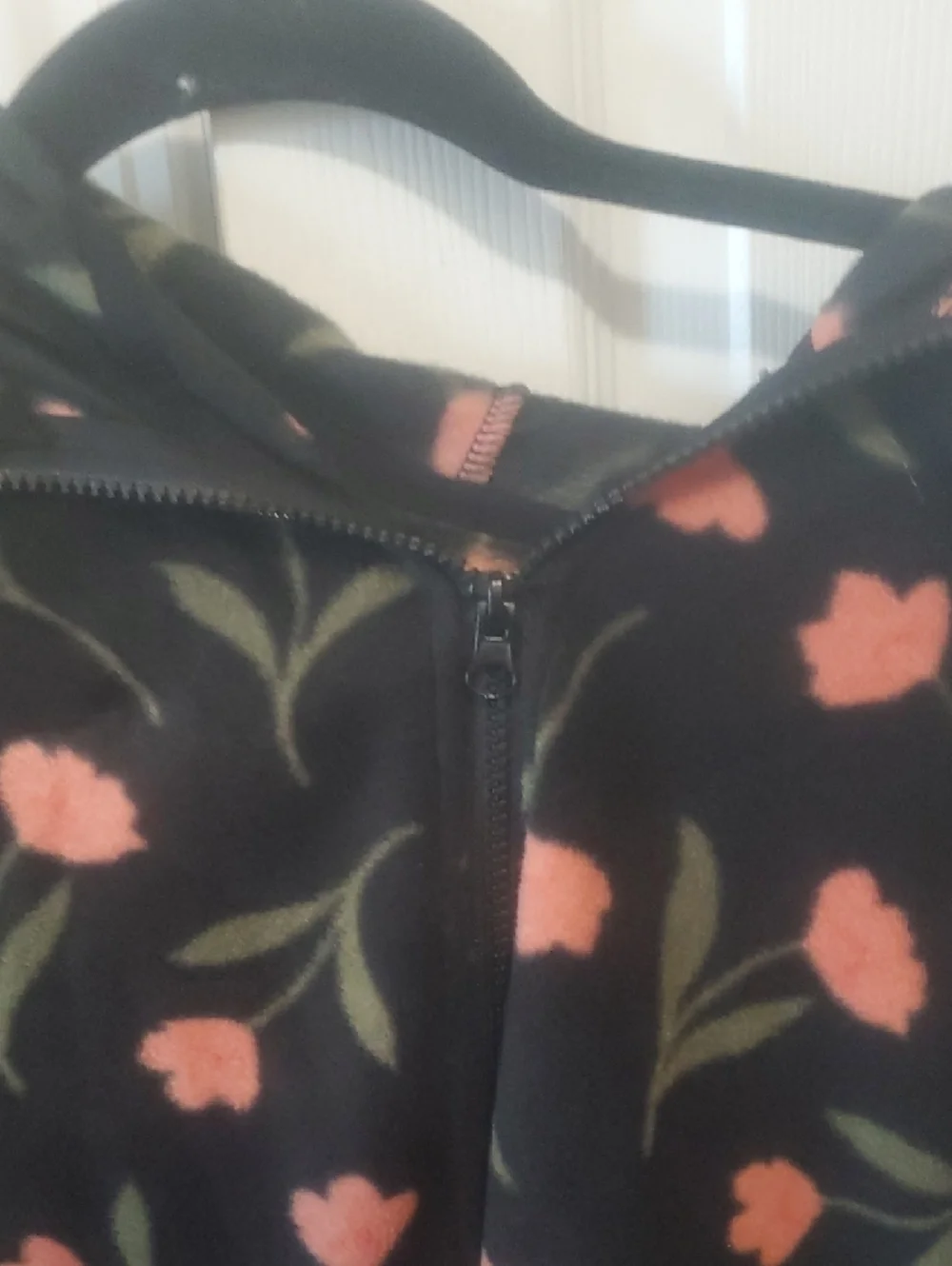 O'Neill Black Floral Zip Hoodie with Pink Flowers Worn Once - Picture 4 of 6